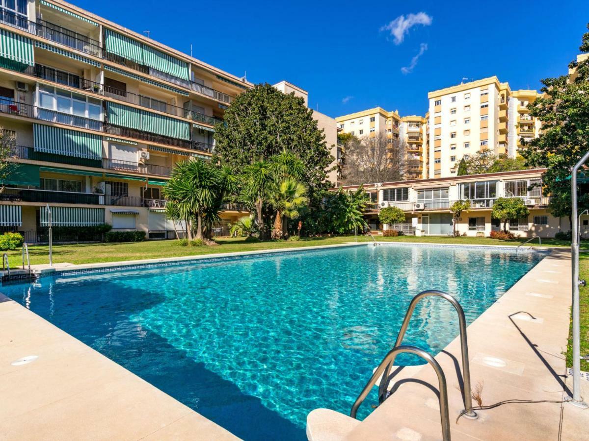 Apartment Giralda Marbella Exteriör bild